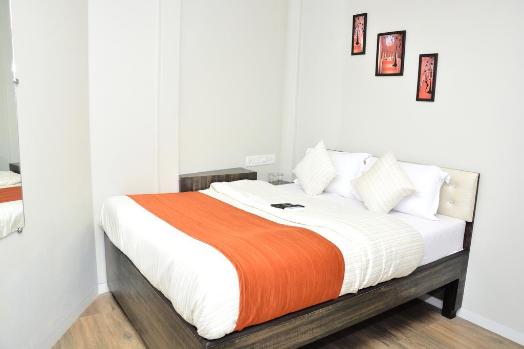 Premier Inn Мумбаи Экстерьер фото